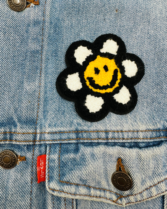 Iron-On Patch - Fluffy Flower Smiley II