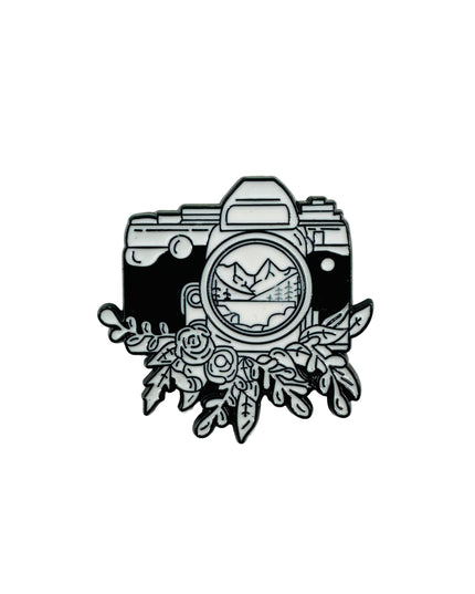 Nature Photo Pin for Family Christmas Fun