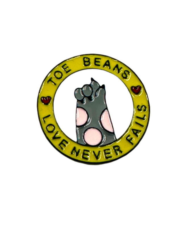 Toe Beans Pin - Cute Accessory for Cat Fans