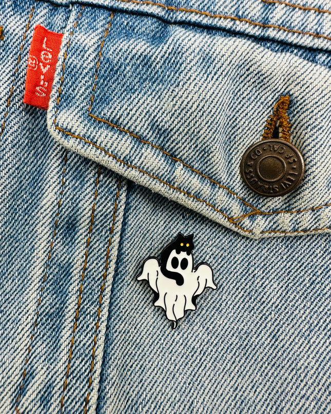 Ghost III Pin - Spooky Halloween Collector's Item