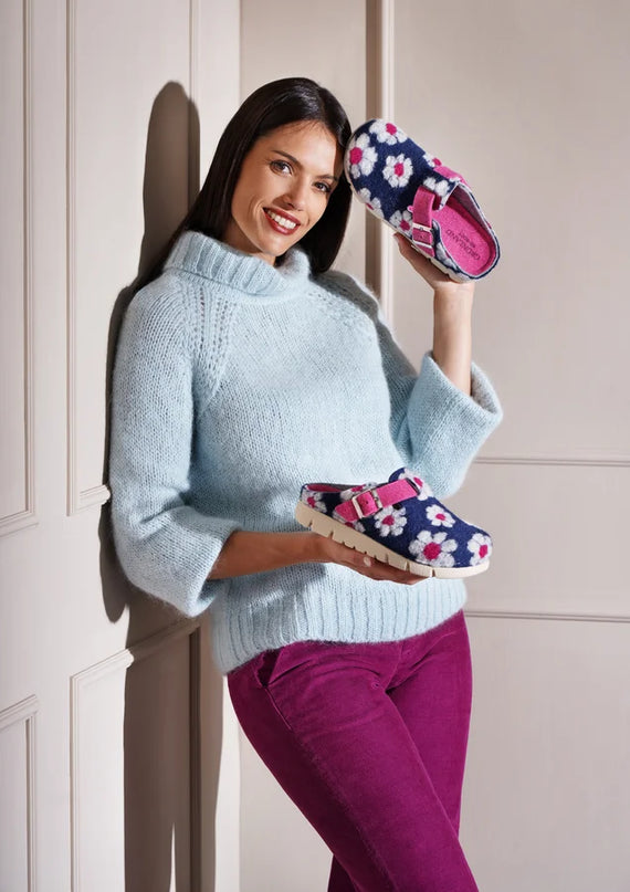 Grünland HATE Women's Slippers in Blue for Cozy Christmas Style