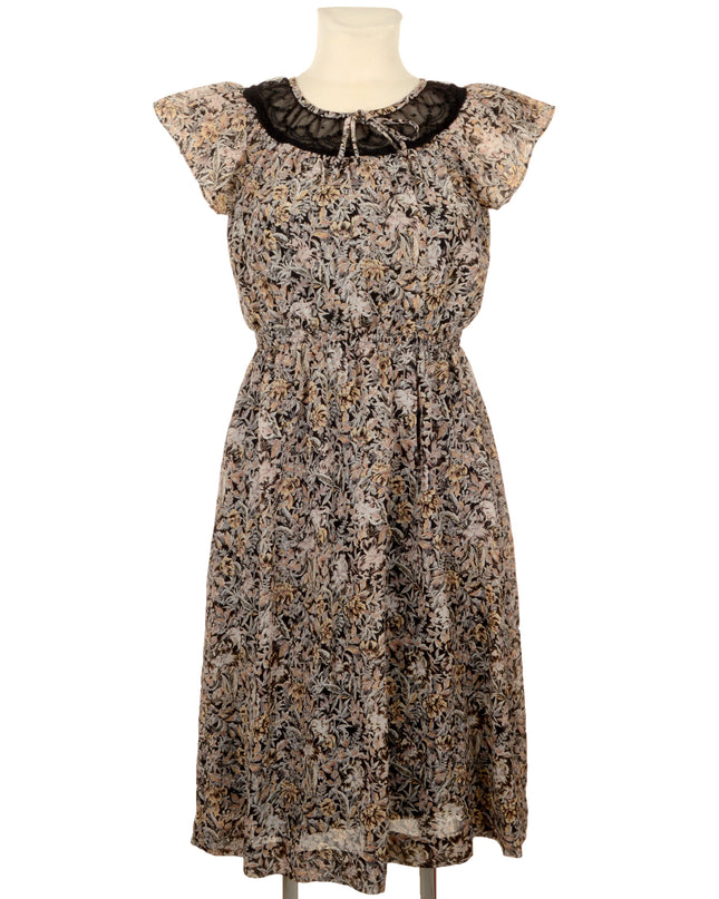 Lace Vintage Dress - Elegant Fashion Choice