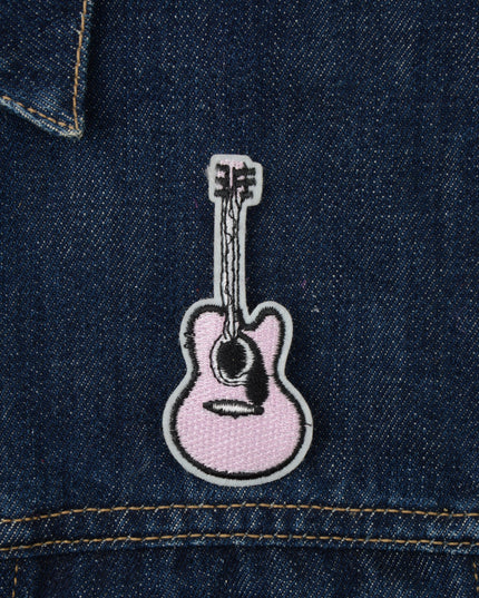 Gitár III Patch - Stylish Guitar Design for Musicians