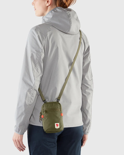 Fjallraven High Coast Pocket in Navy Blue