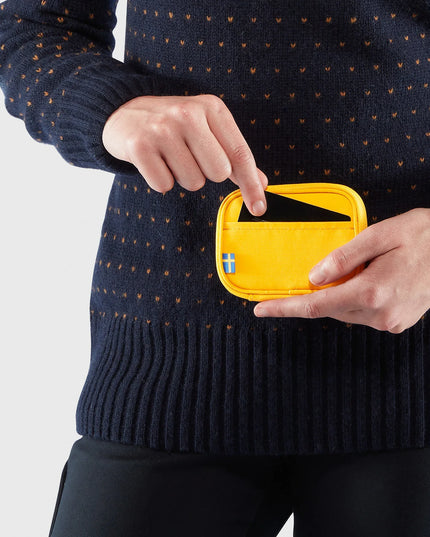 Fjallraven Kanken Card Wallet in Sky Blue