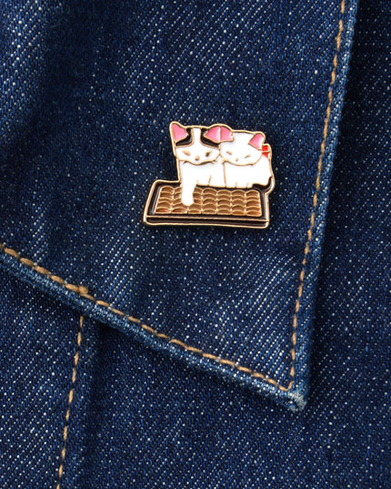 Candy Cat Brooch - Cute Feline Design