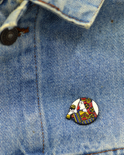 Queen Badge - Regal Accessory for All