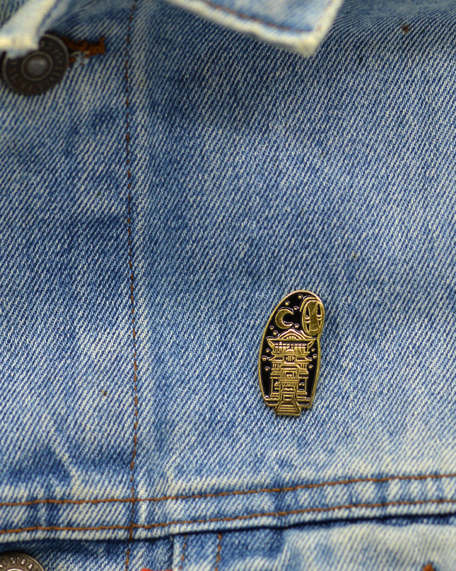 Nightshade Pin - Mysterious Halloween Accessory