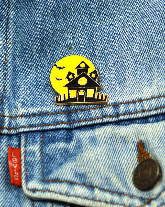 Halloween House Pin - Spooky Accessory