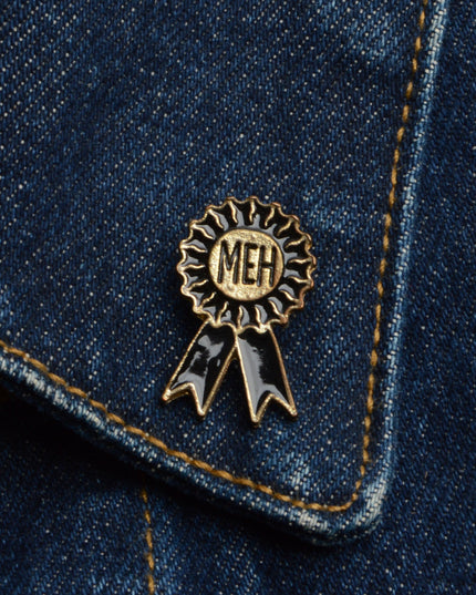 Pin - Bee for Easter Accessories