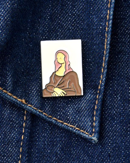 Mona Lisa Brooch