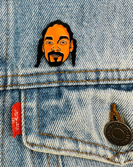 Snoop Design Brooch