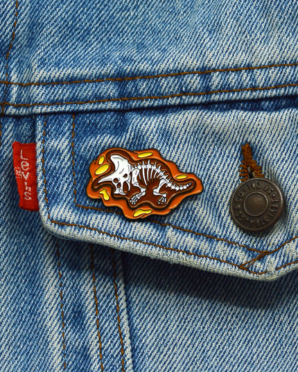 Triceratops Dino Badge from Easter Collection