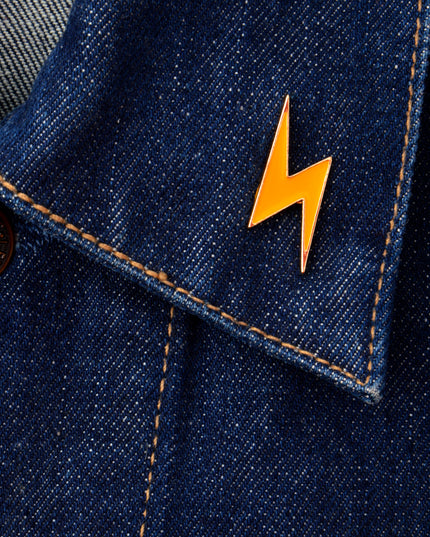 Kitűző - Lightning Strikes Bold Accessory