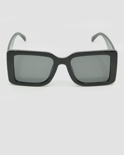 Modern Black Arrow Accessory for Trendsetters