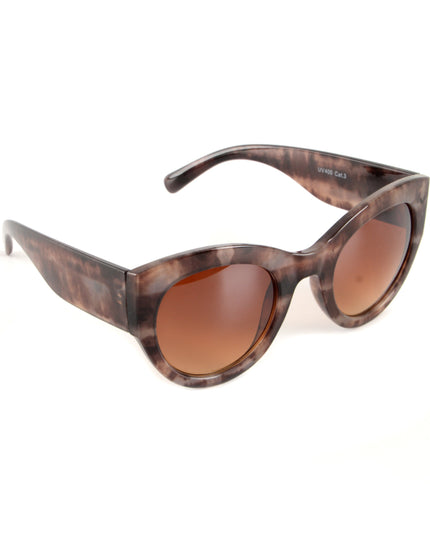 Oversized Brown Accessories for Trendy Styles