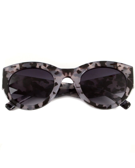 Oversized Gray Accessories for Contemporary Fashion