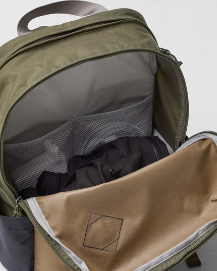 Fjallraven Vardag 17 Backpack - Green Clay